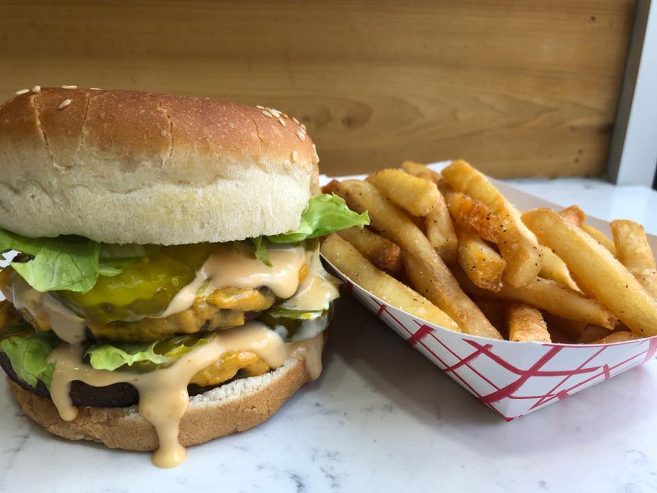 Marty’s V Burger