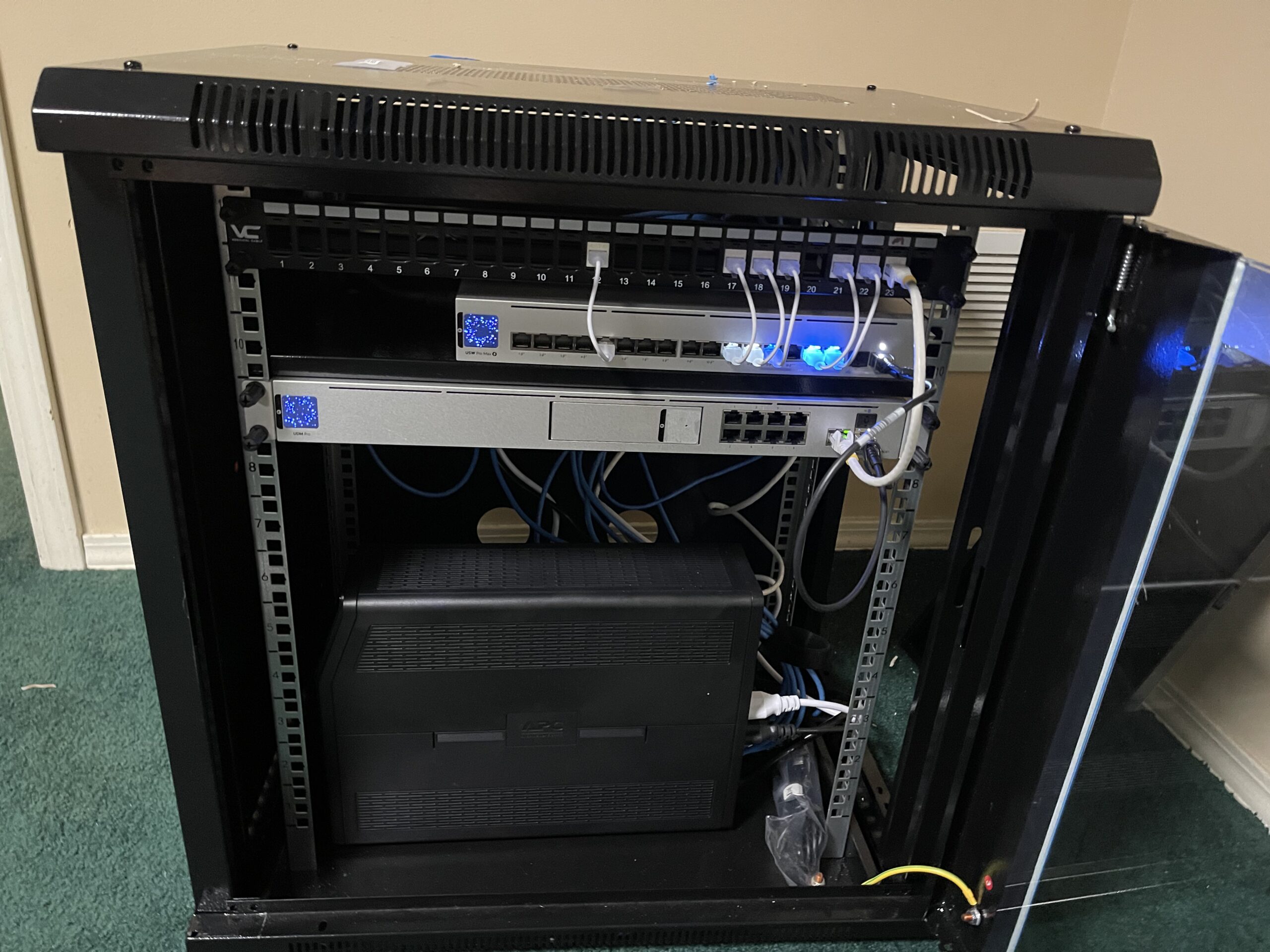 Universal IT Technologies Networking Design | Computer Repair | IT Support Atlanta